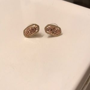 Kendra Scott stud earrings